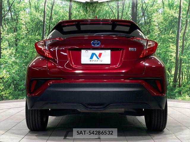 Toyota C-HR 2017-11 7250137-14