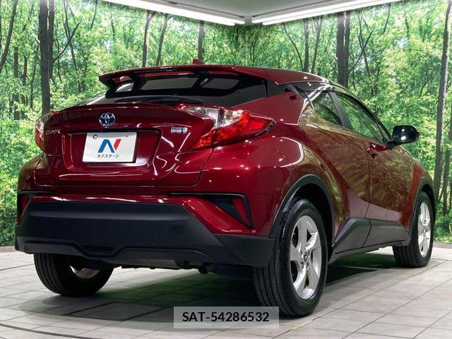 Toyota C-HR 2017-11 7250137-16