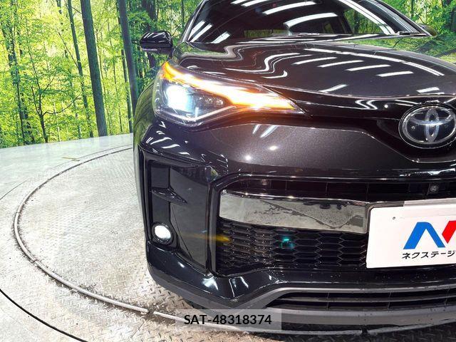 Toyota C-HR 2019-12 7250118-11