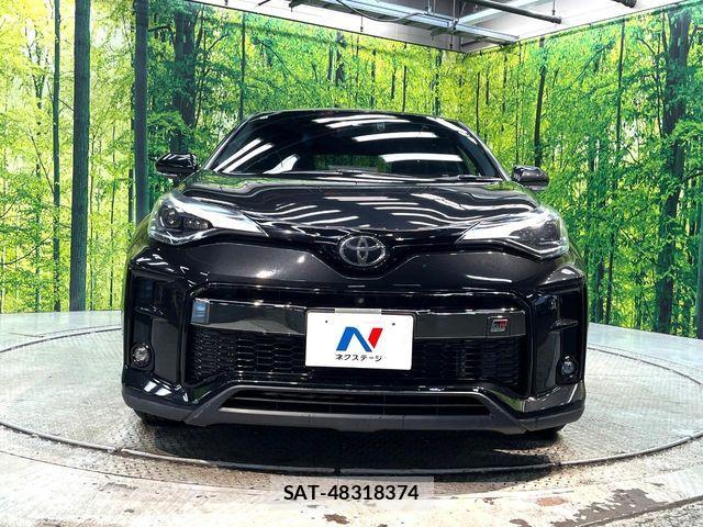 Toyota C-HR 2019-12 7250118-13