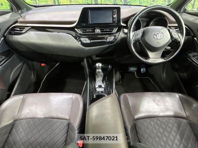 Toyota C-HR 2018-03 7250131-1