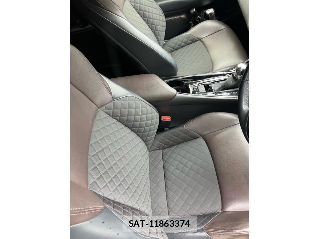 Toyota C-HR 2018-08 7250138-15