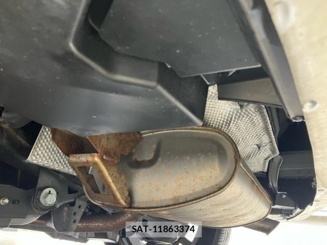 Toyota C-HR 2018-08 7250138-6