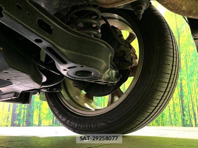 Toyota C-HR 2018-02 7271687-19