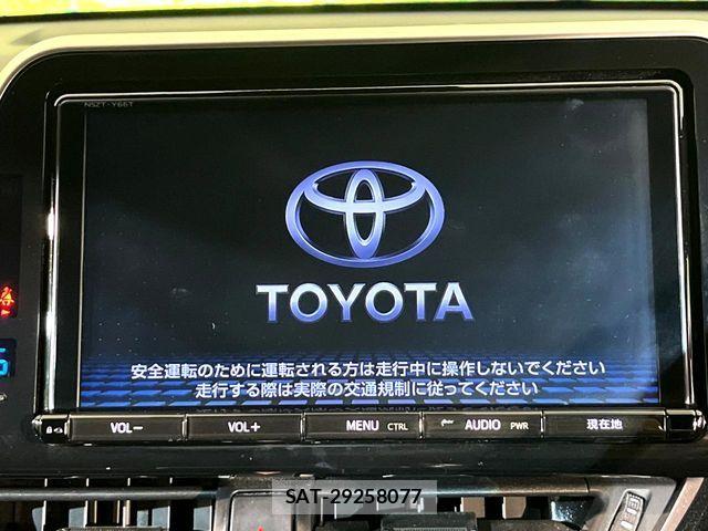 Toyota C-HR 2018-02 7271687-3