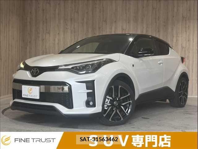 Toyota C-HR 2022-08 7271688-0