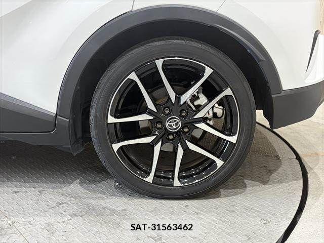 Toyota C-HR 2022-08 7271688-27
