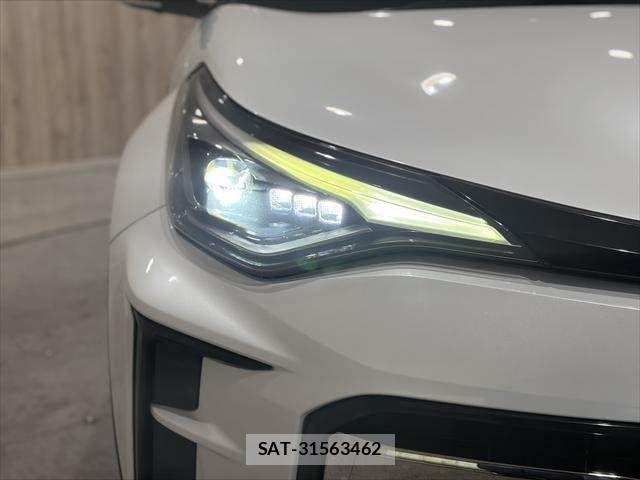 Toyota C-HR 2022-08 7271688-29