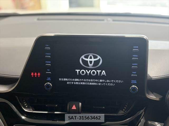 Toyota C-HR 2022-08 7271688-3