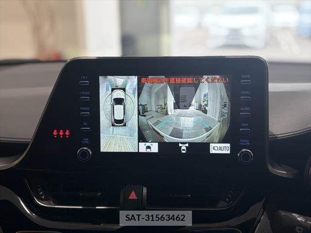 Toyota C-HR 2022-08 7271688-5
