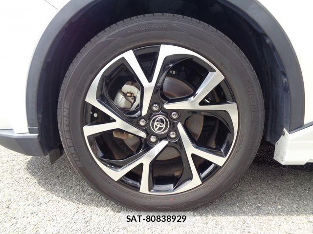 Toyota C-HR 2020-06 7326161-12