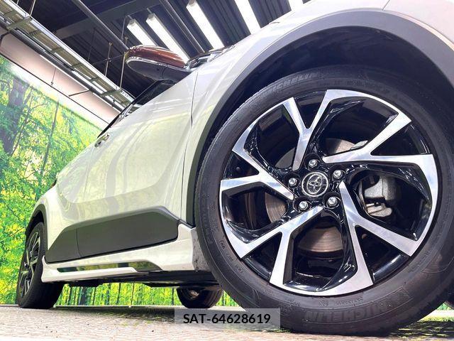 Toyota C-HR 2019-10 7326160-11