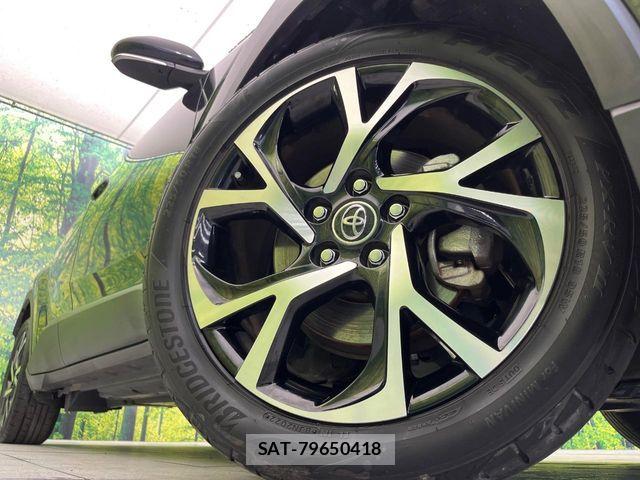 Toyota C-HR 2017-09 7326166-12