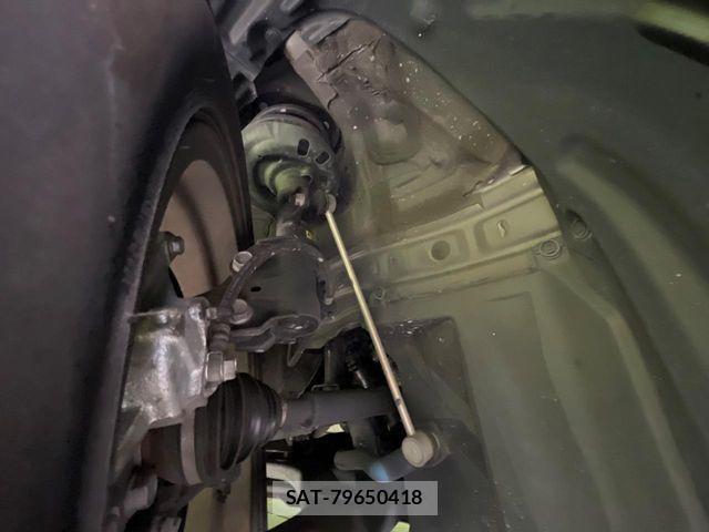 Toyota C-HR 2017-09 7326166-19