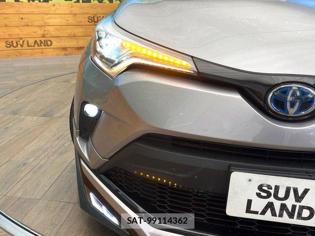 Toyota C-HR 2017-11 7326179-11