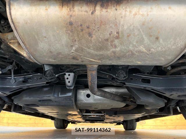 Toyota C-HR 2017-11 7326179-18