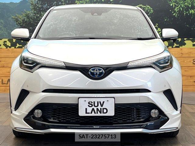 Toyota C-HR 2017-07 7326165-13