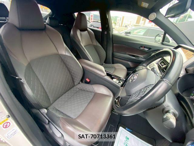 Toyota C-HR 2017-06 7326172-10