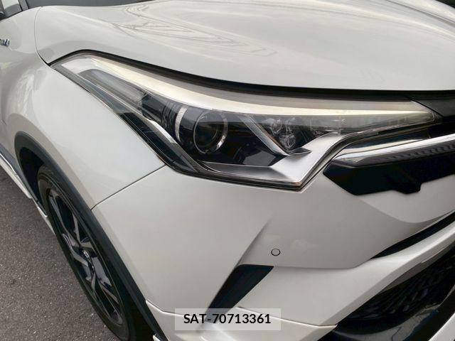 Toyota C-HR 2017-06 7326172-16