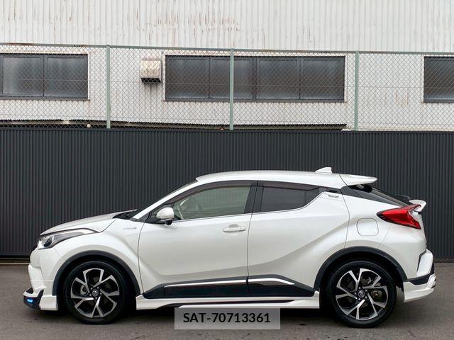Toyota C-HR 2017-06 7326172-8