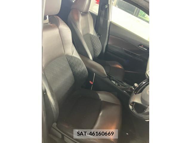 Toyota C-HR 2017-06 7326181-9