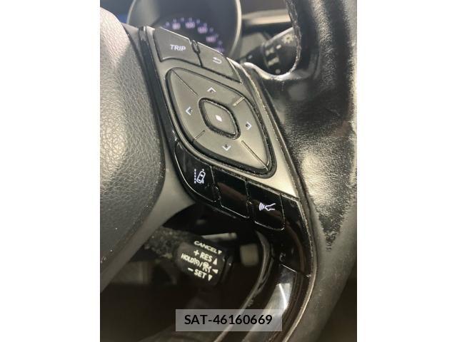 Toyota C-HR 2017-06 7326181-16