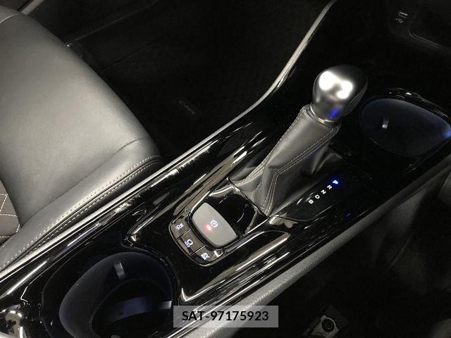 Toyota C-HR 2023-07 7326152-15