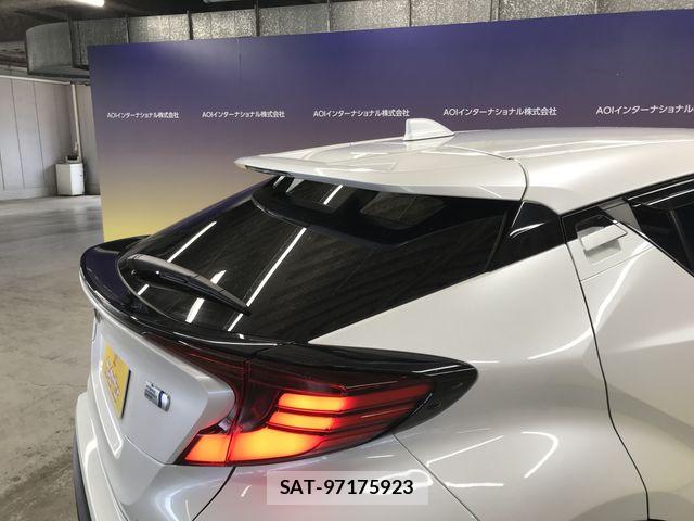 Toyota C-HR 2023-07 7326152-26