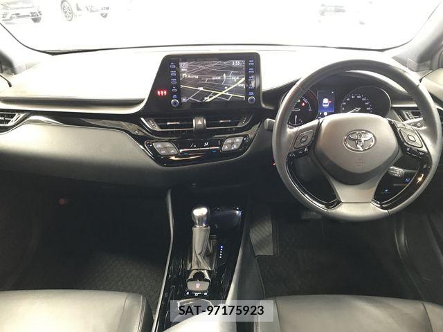 Toyota C-HR 2023-07 7326152-6
