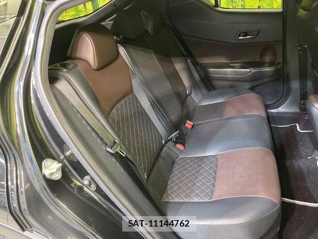 Toyota C-HR 2018-02 7326164-8