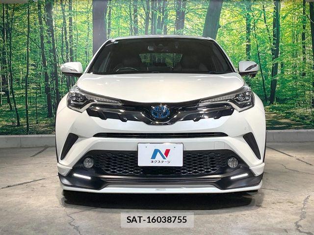 Toyota C-HR 2017-09 7326174-13