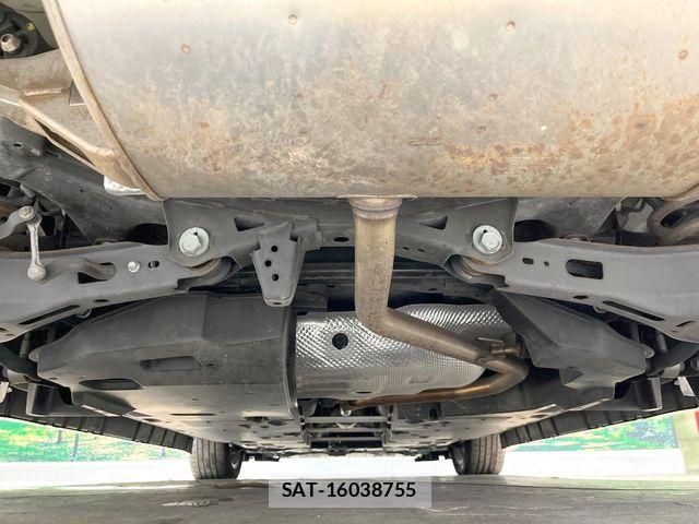 Toyota C-HR 2017-09 7326174-18