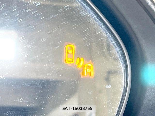 Toyota C-HR 2017-09 7326174-4