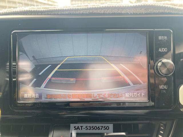 Toyota C-HR 2017-11 7326186-15