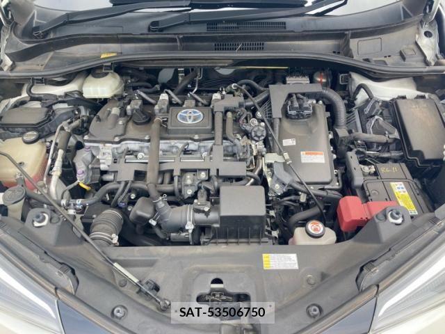 Toyota C-HR 2017-11 7326186-24