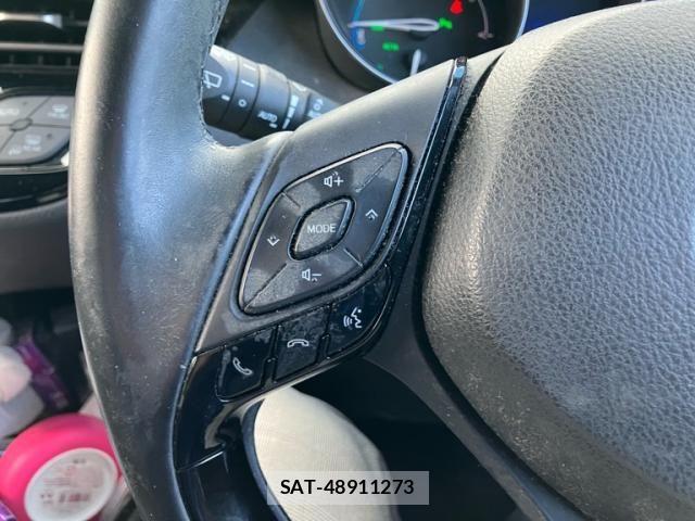 Toyota C-HR 2017-06 7326184-12