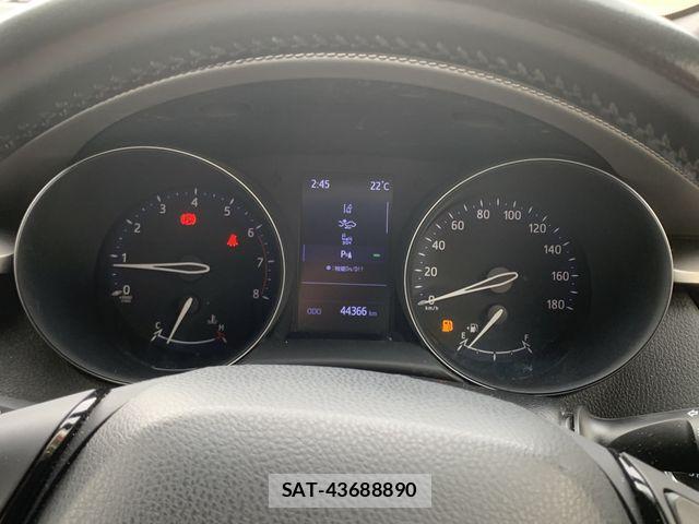 Toyota C-HR 2019-11 7326159-18