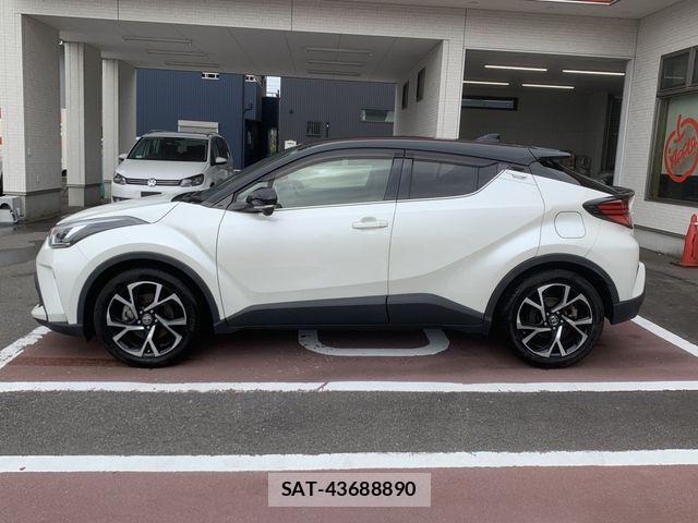 Toyota C-HR 2019-11 7326159-4