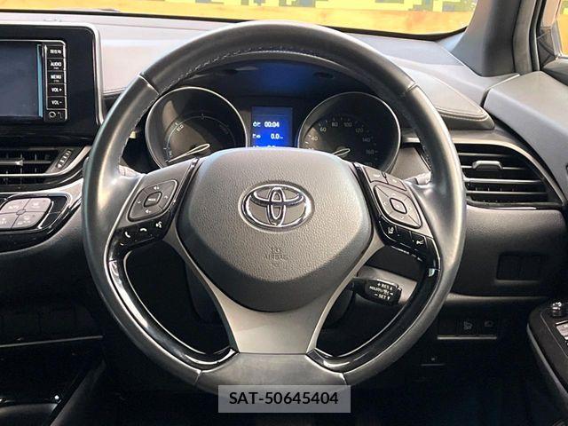 Toyota C-HR 2018-03 7326176-10