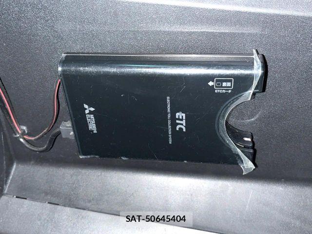 Toyota C-HR 2018-03 7326176-6