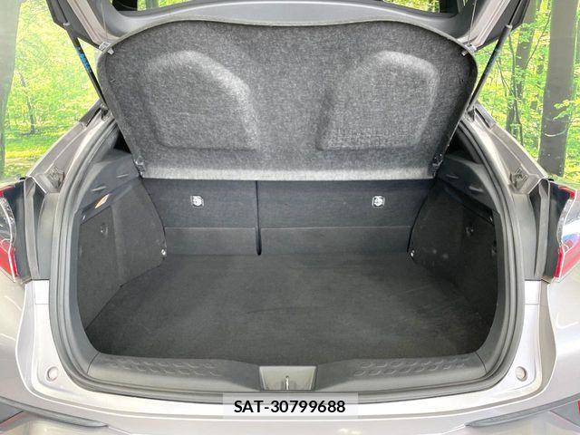 Toyota C-HR 2018-03 7326173-9
