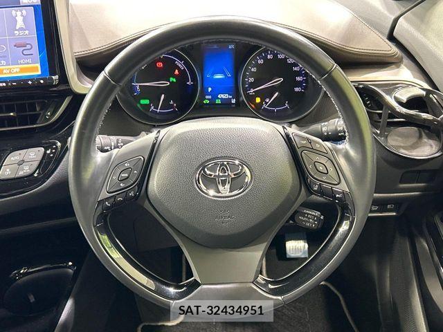 Toyota C-HR 2018-06 7326158-10