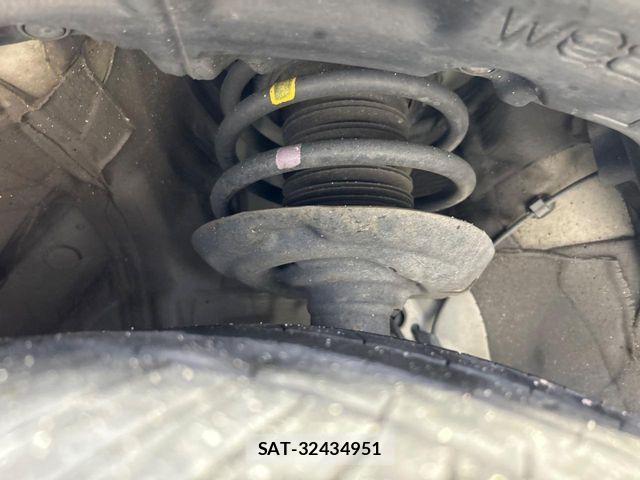 Toyota C-HR 2018-06 7326158-19