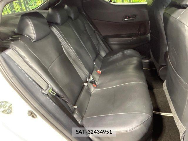 Toyota C-HR 2018-06 7326158-8