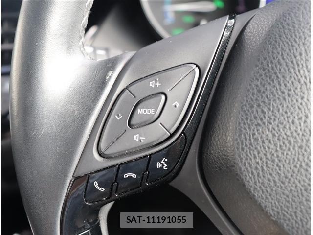 Toyota C-HR 2017-04 7326156-20