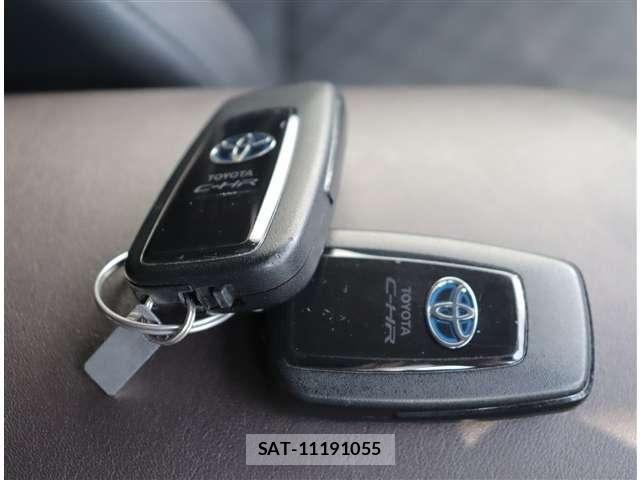 Toyota C-HR 2017-04 7326156-26