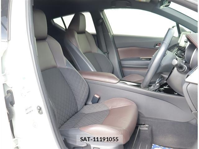 Toyota C-HR 2017-04 7326156-7