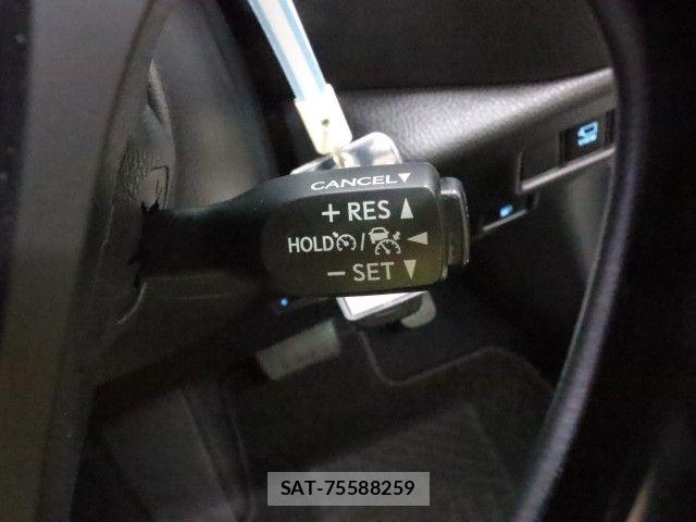 Toyota C-HR 2021-08 7326157-20