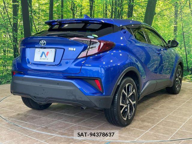 Toyota C-HR 2019-07 7326171-16