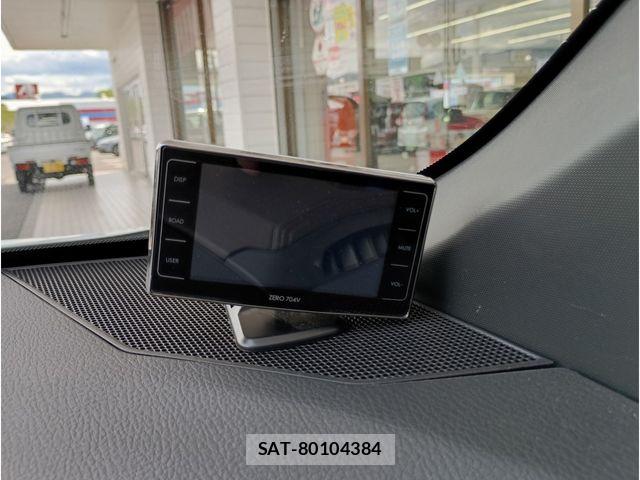 Toyota C-HR 2018-02 7326162-12